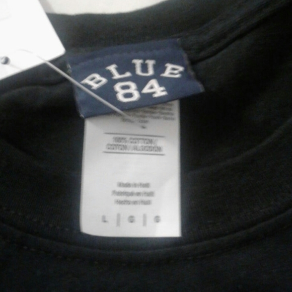 Tshirt - Picture 2 of 2